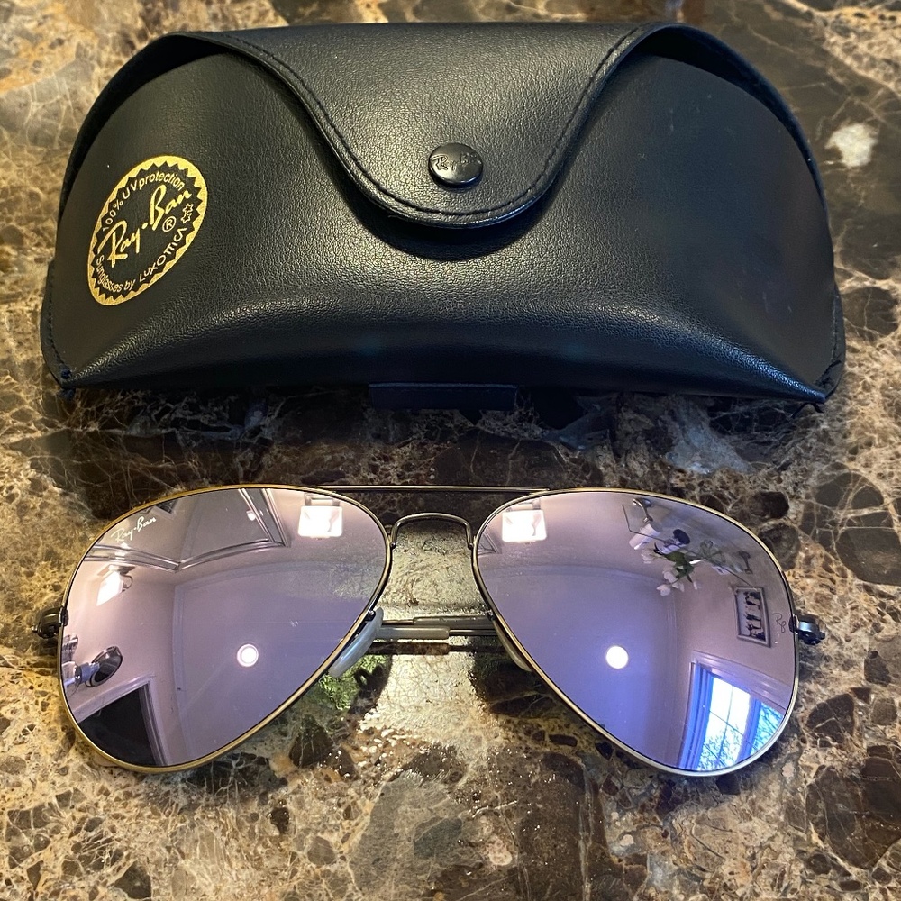 Ray-Ban Purple Sunglasses w Black Case